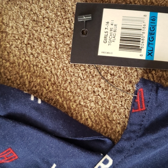 Tommy Hilfiger navy blue cold shoulder white & red print dress - Picture 6 of 9